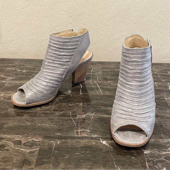 Paul Green Cayanne Peep Toe Booties - Picture 13 of 13